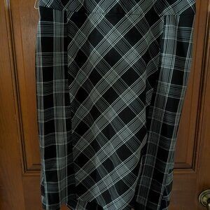 Women's Express Design Studio Skirt, size 6
